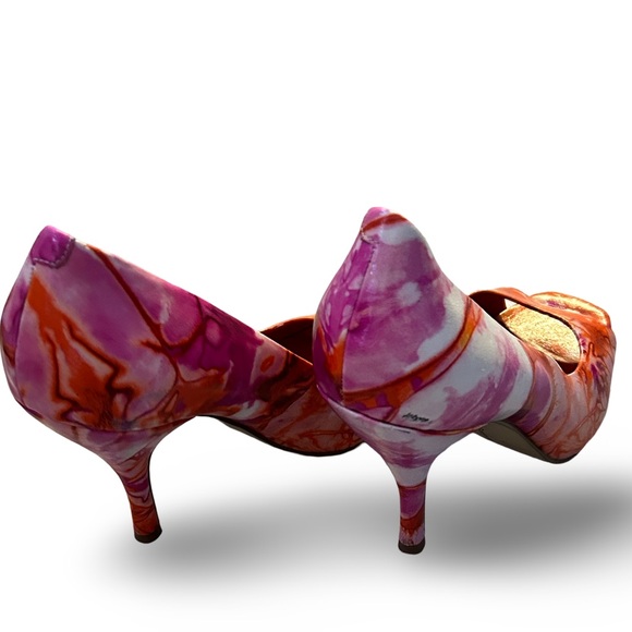 BCBG | Open Toe Heels - Picture 3 of 14